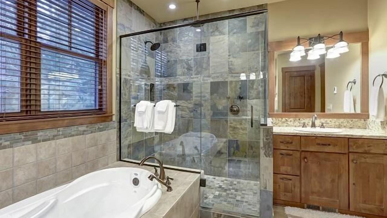 Photo of Bathroom in Cle Elum