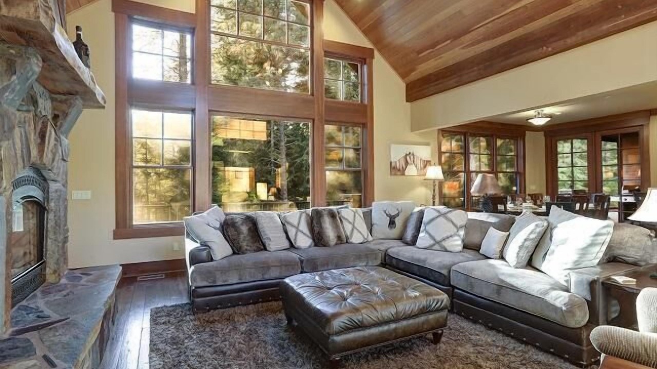 Photo of Livingroom in Cle Elum