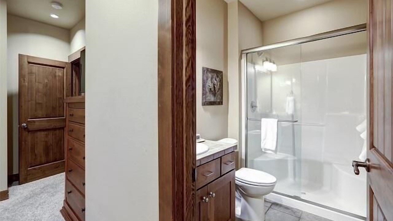 Photo of Bathroom in Cle Elum