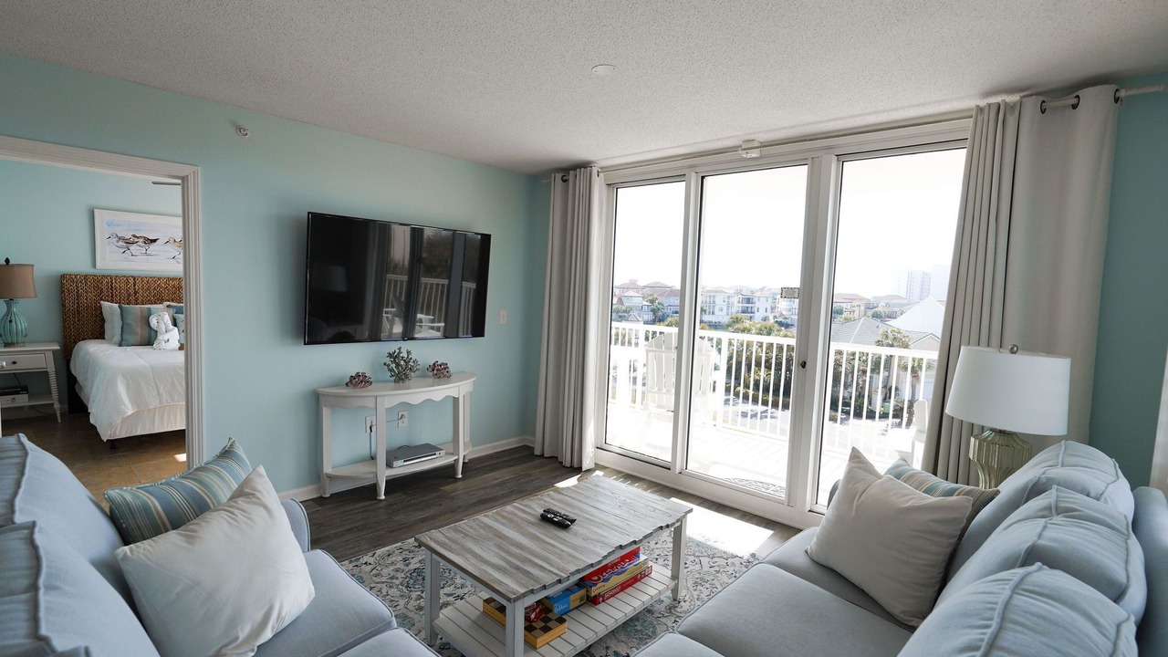 Photo of Livingroom in Destin
