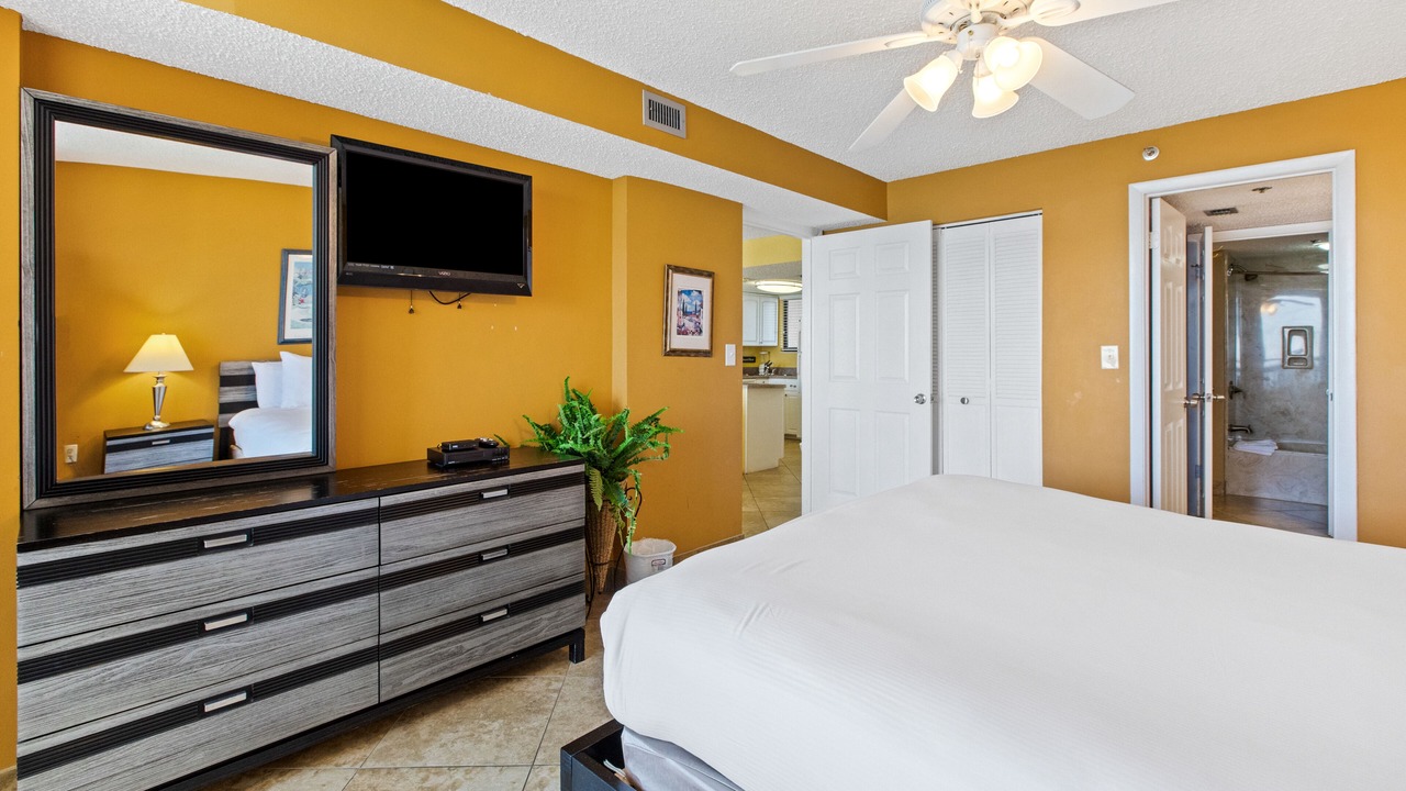 Photo of Bedroom in Destin