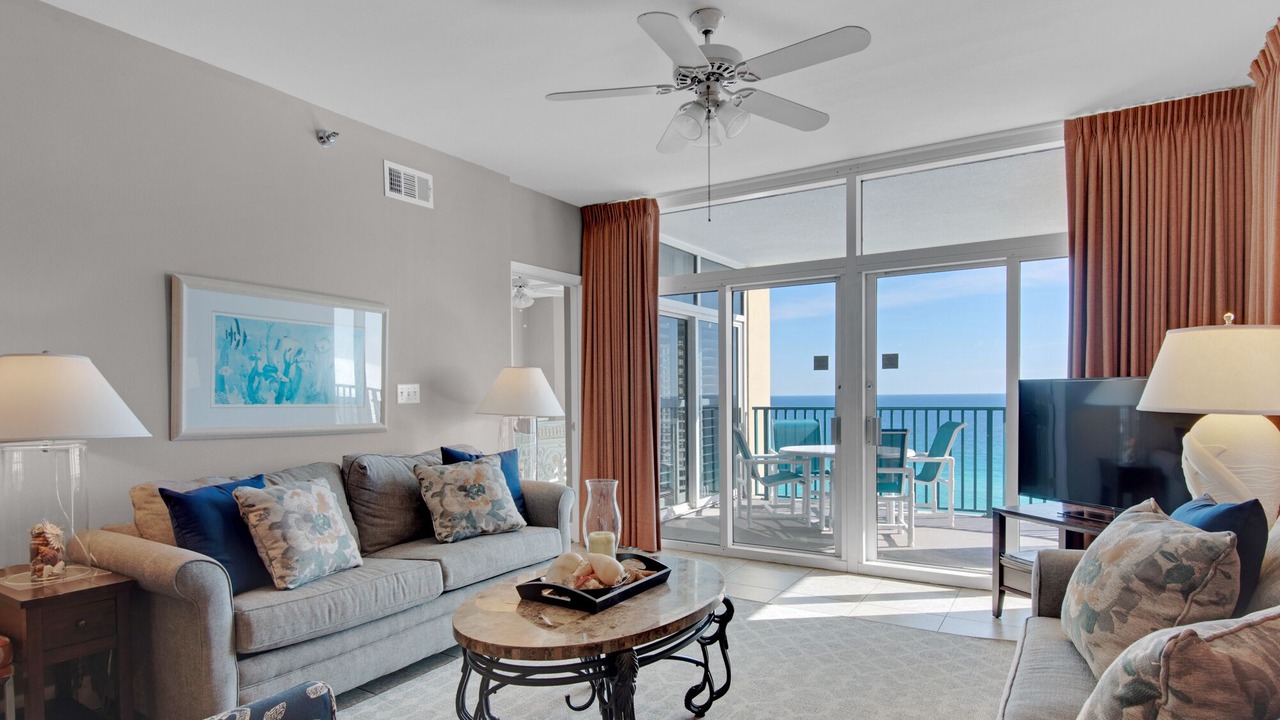 Photo of Livingroom in Destin