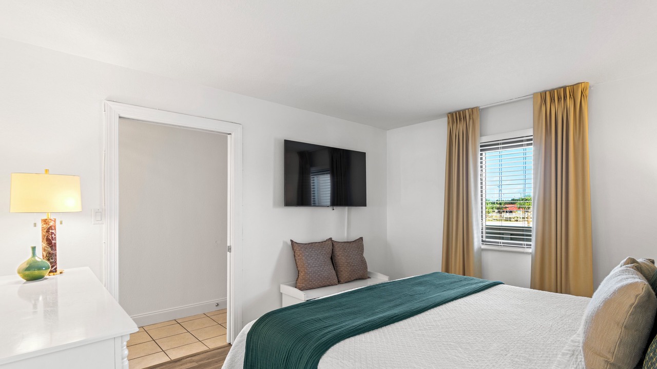 Photo of Bedroom in Destin