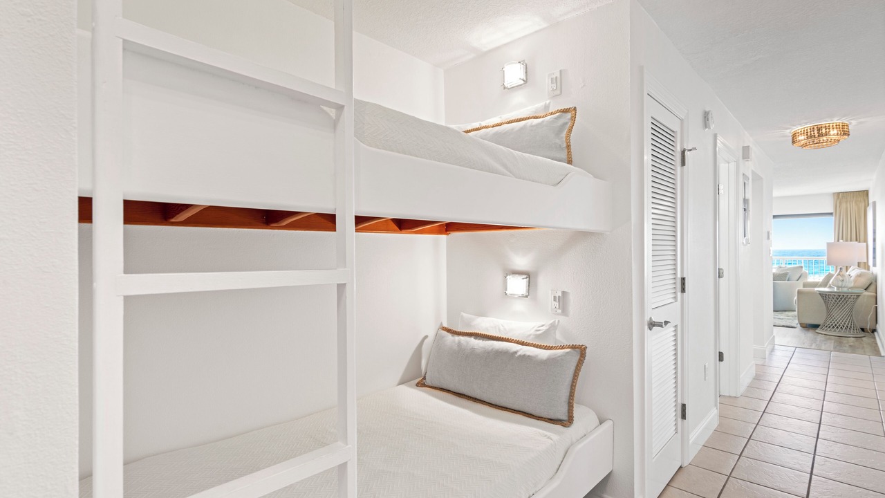 Photo of Bedroom in Destin