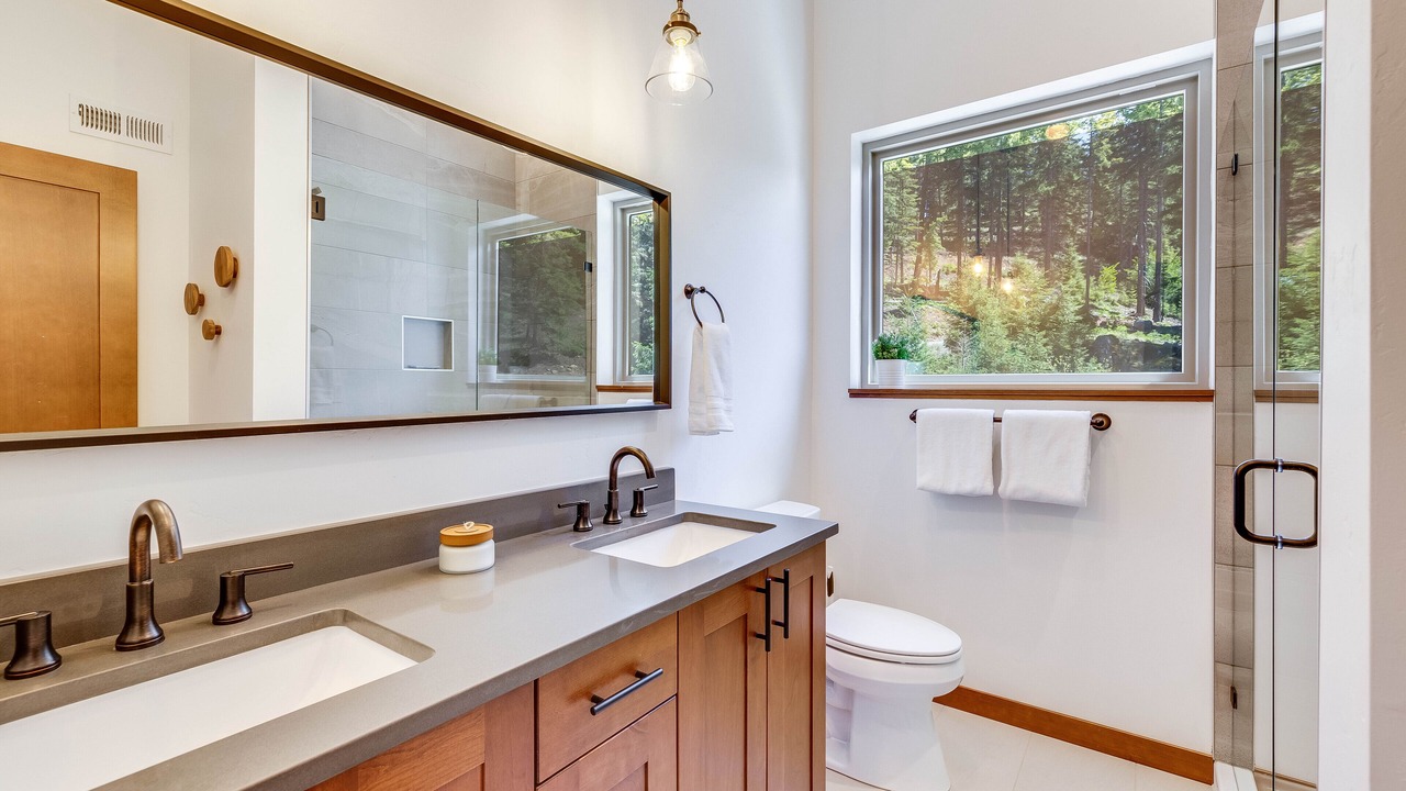 Photo of Bathroom in Cle Elum