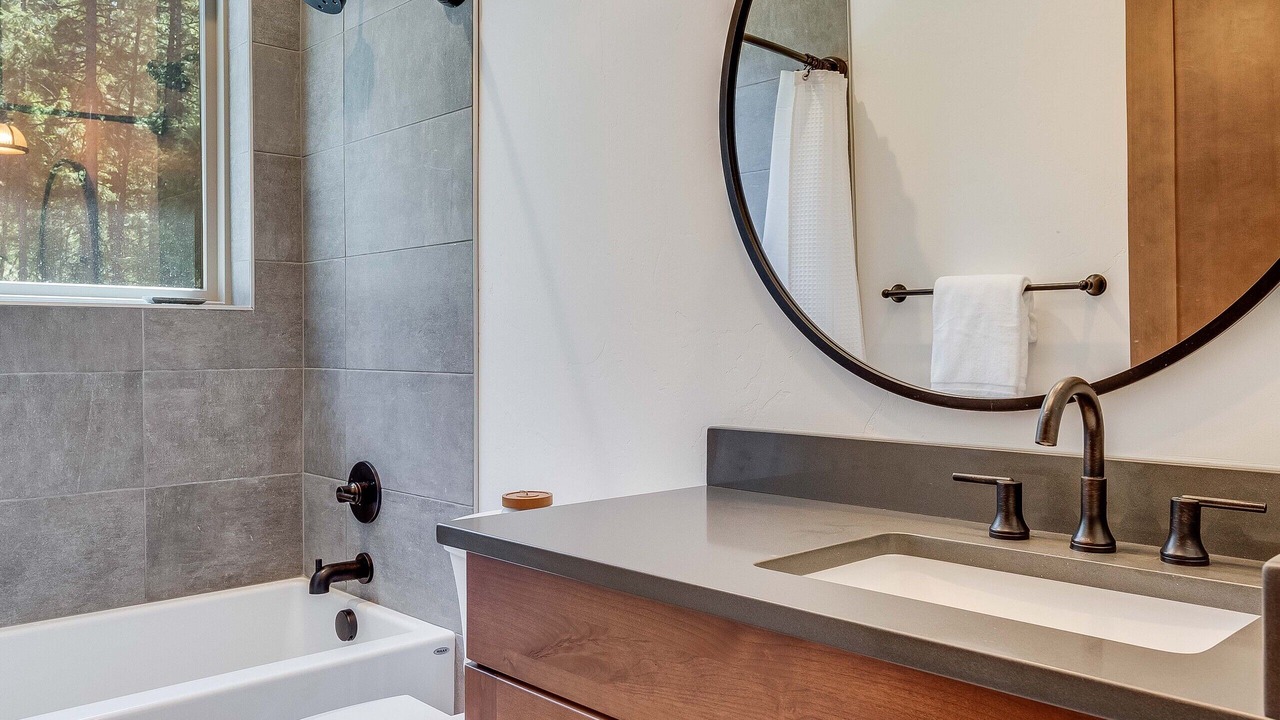 Photo of Bathroom in Cle Elum