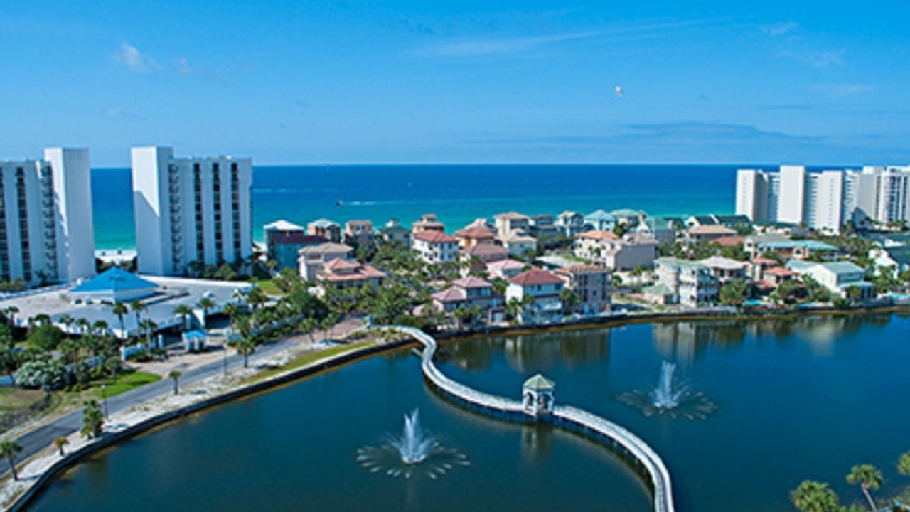 Photo of Others in Destin