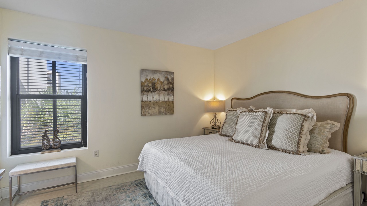 Photo of Bedroom in Destin