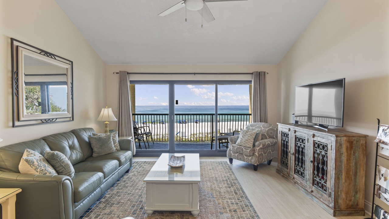 Photo of Livingroom in Destin
