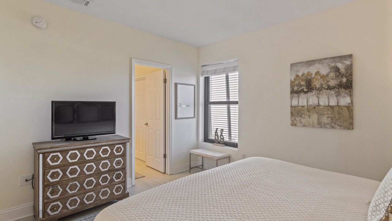 Photo of Bedroom in Destin