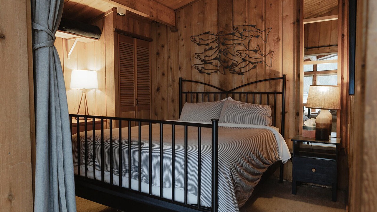 Photo of Bedroom in Port Angeles