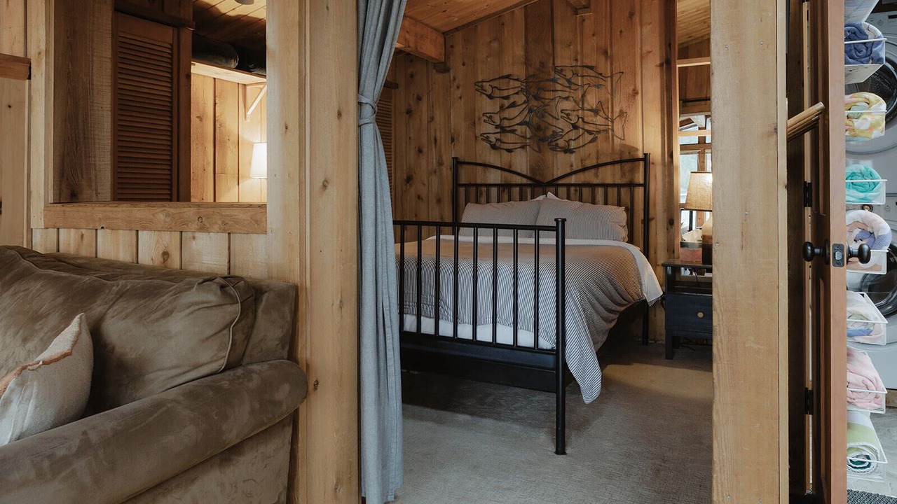 Photo of Bedroom in Port Angeles