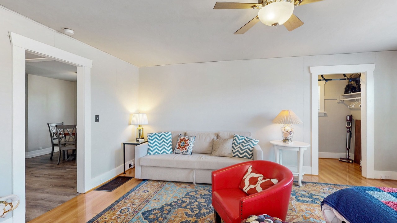 Photo of Livingroom in Bremerton