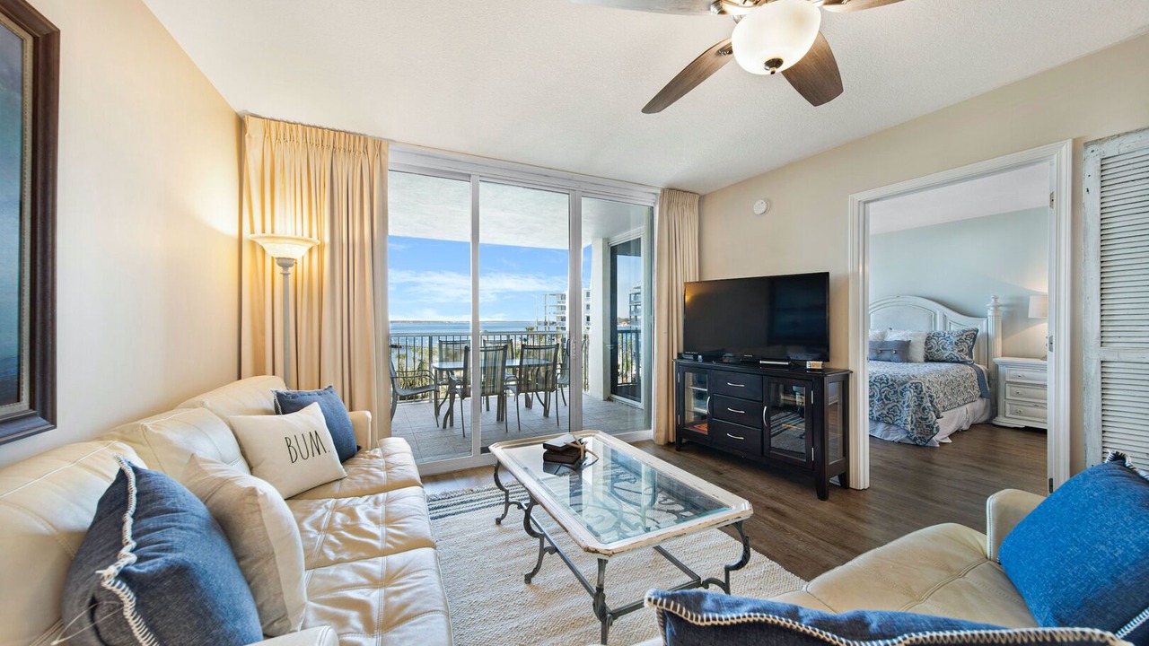 Photo of Livingroom in Fort Walton Beach