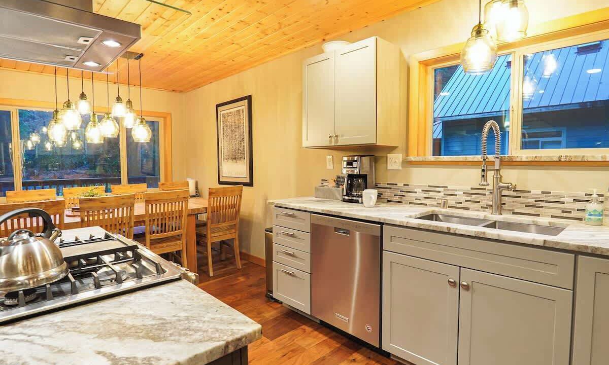 Photo of Kitchen in Glacier