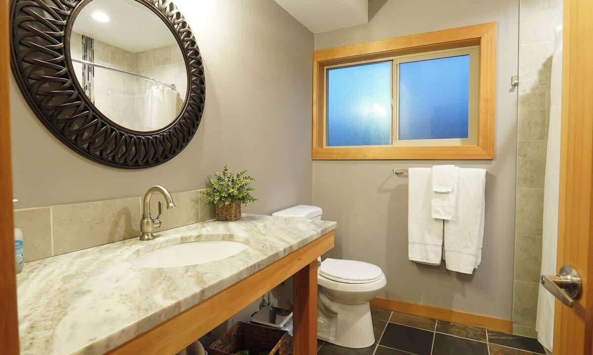 Photo of Bathroom in Glacier