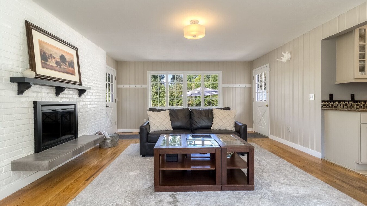 Photo of Livingroom in Walla Walla