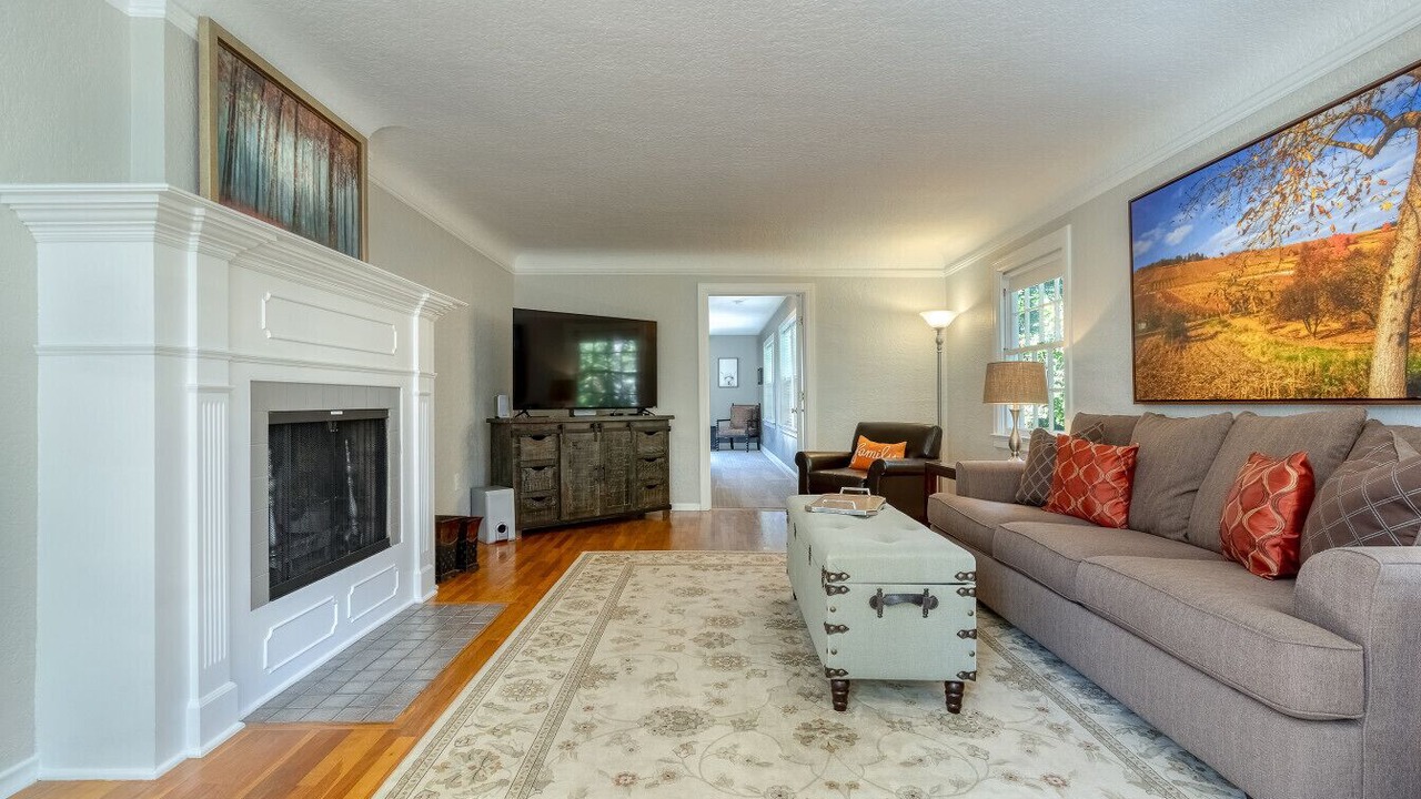 Photo of Livingroom in Walla Walla