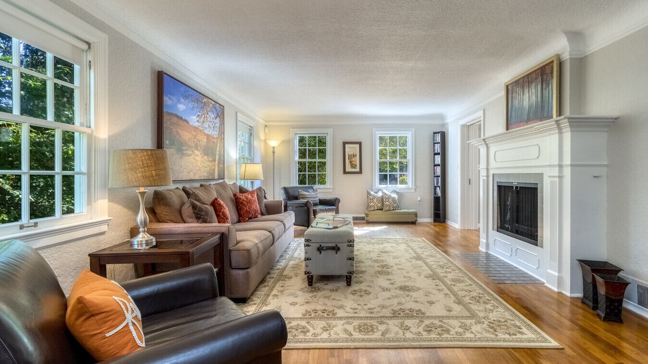 Photo of Livingroom in Walla Walla