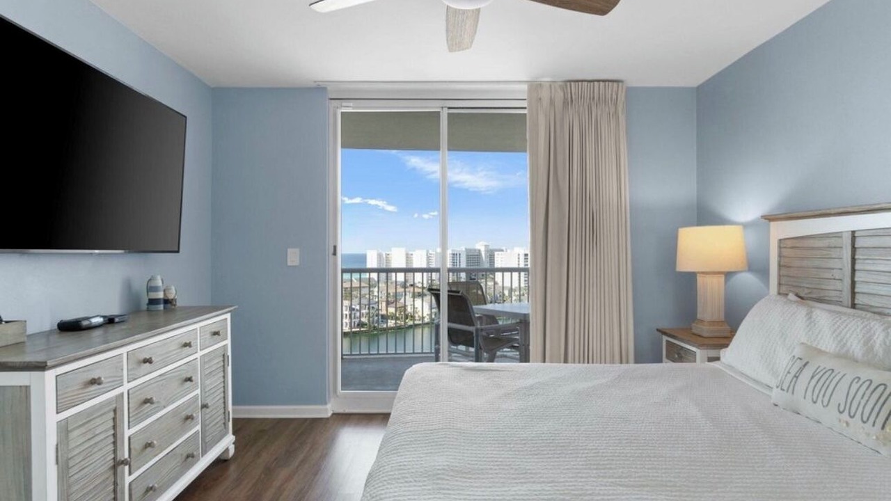 Photo of Bedroom in Destin