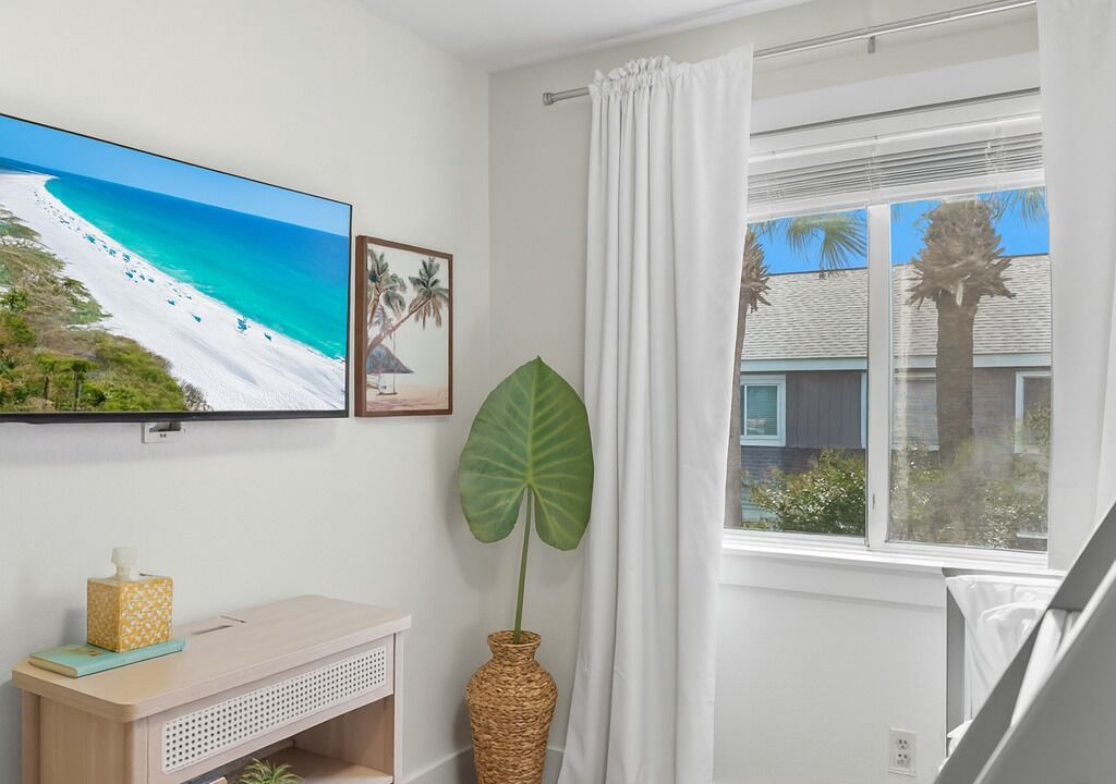 Photo of Bedroom in Destin