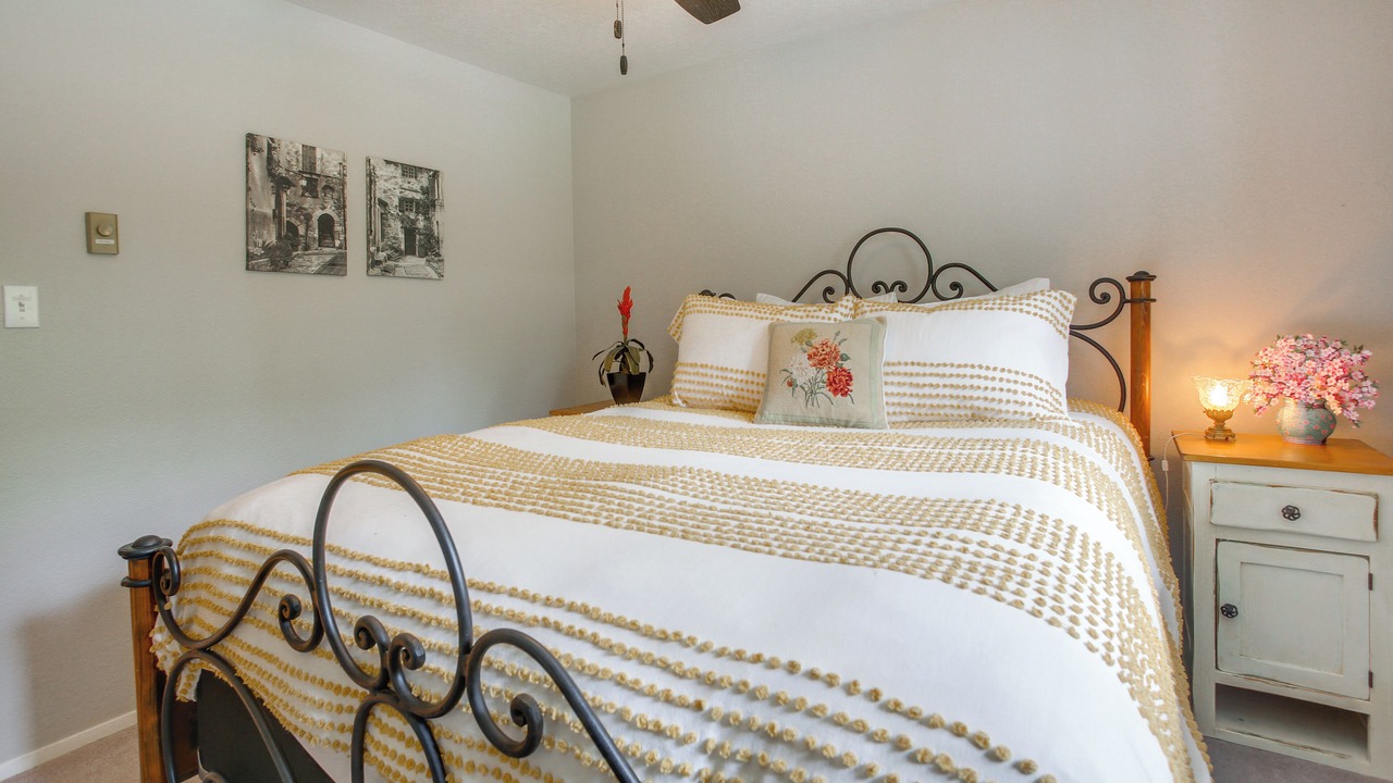 Photo of Bedroom in Port Angeles