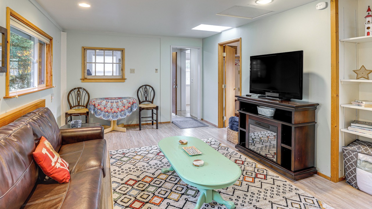 Photo of Livingroom in Port Angeles