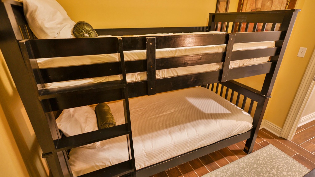 Photo of Bedroom in Destin