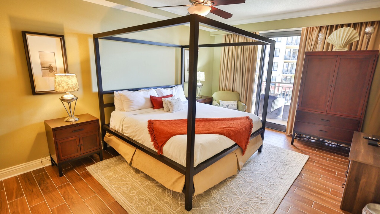 Photo of Bedroom in Destin