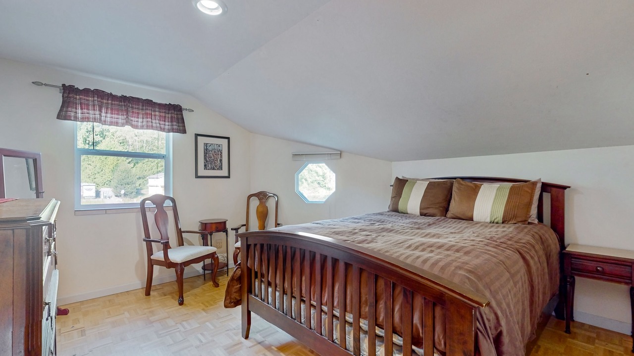 Photo of Bedroom in Sedro-Woolley