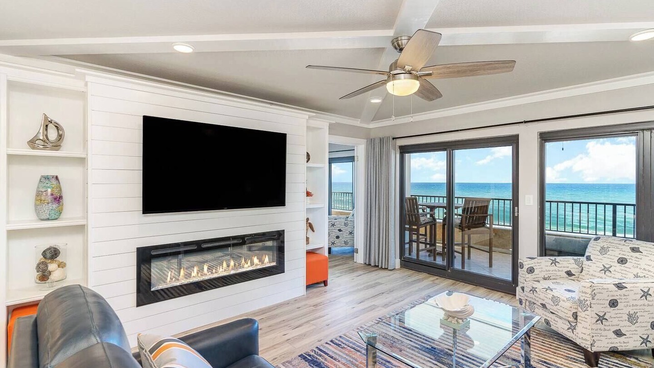 Photo of Livingroom in Destin