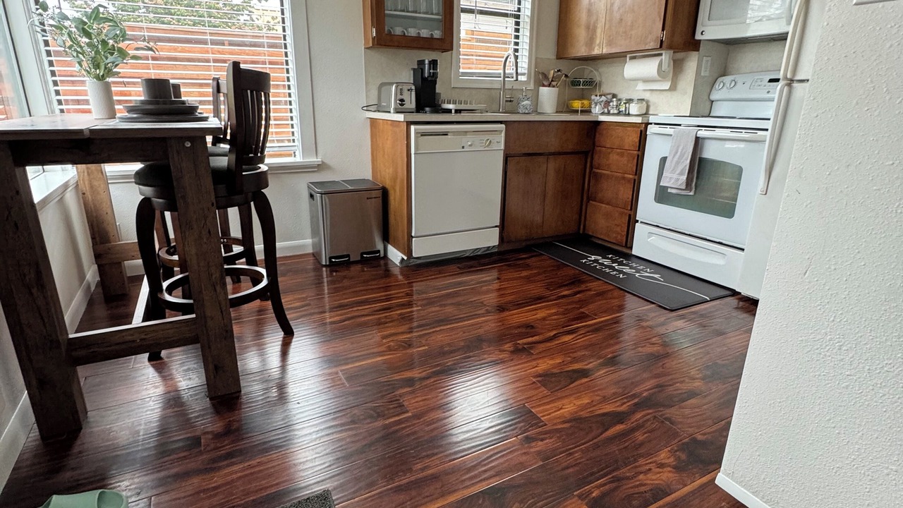 Photo of Kitchen in SeaTac