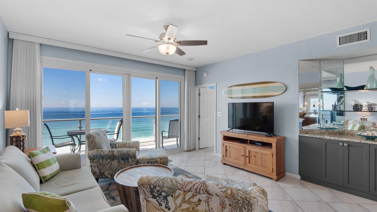 Photo of Livingroom in Destin