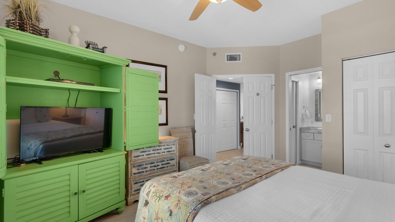 Photo of Bedroom in Destin