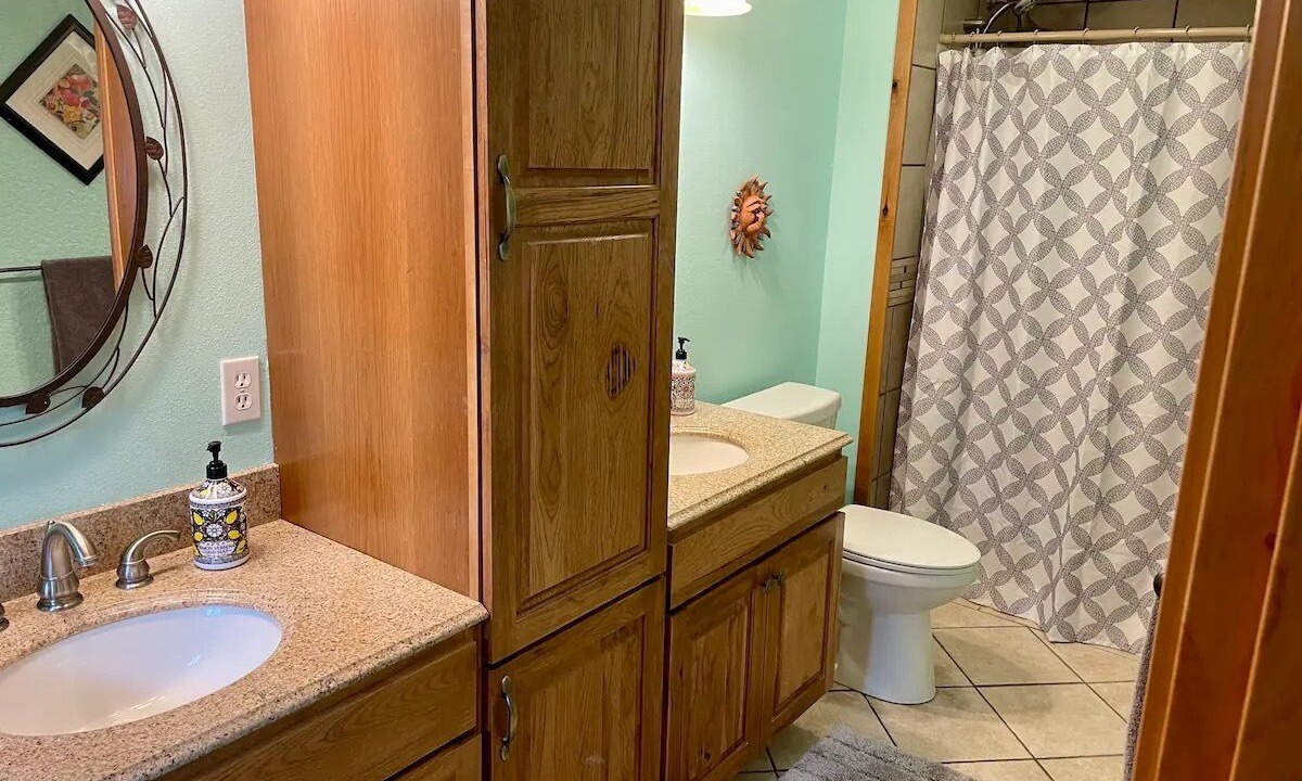 Photo of Bathroom in Grapeview