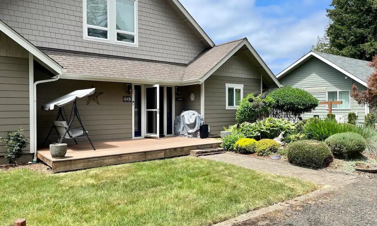 Photo of Outdoor in Grapeview