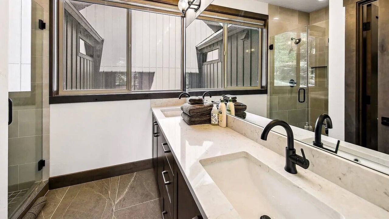 Photo of Bathroom in Cle Elum