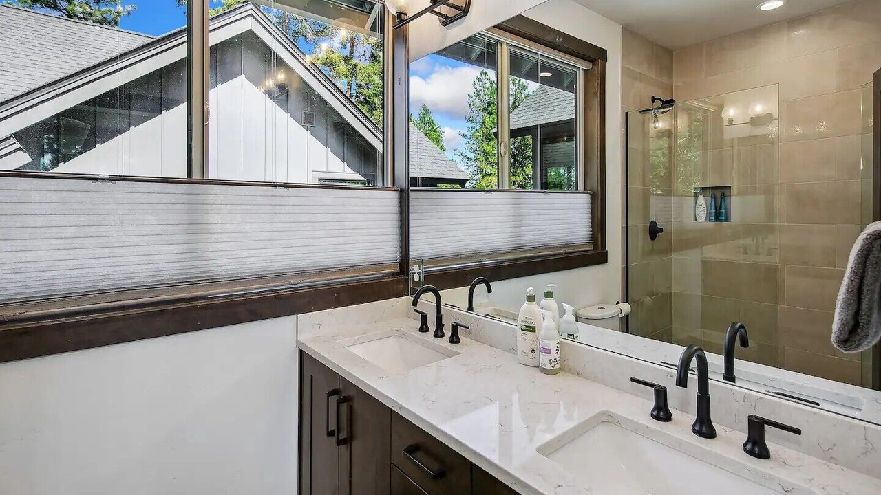 Photo of Bathroom in Cle Elum