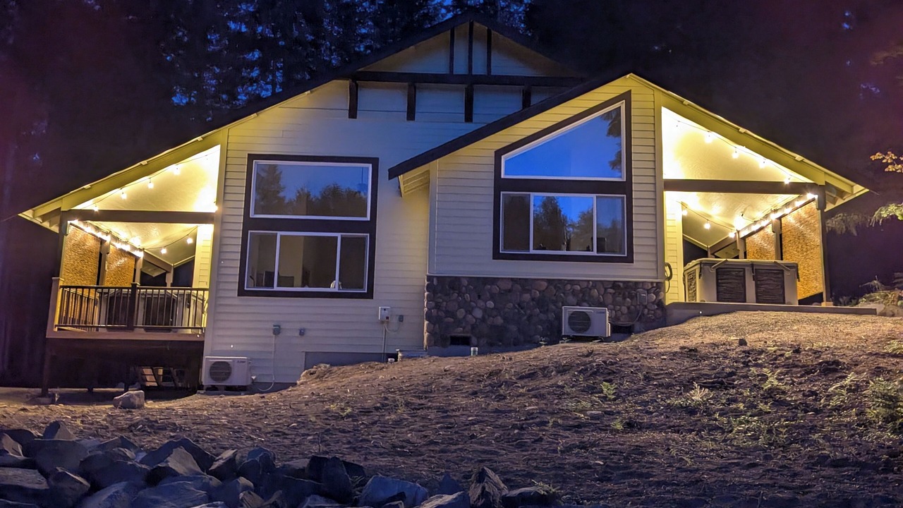 Photo of Others in Packwood