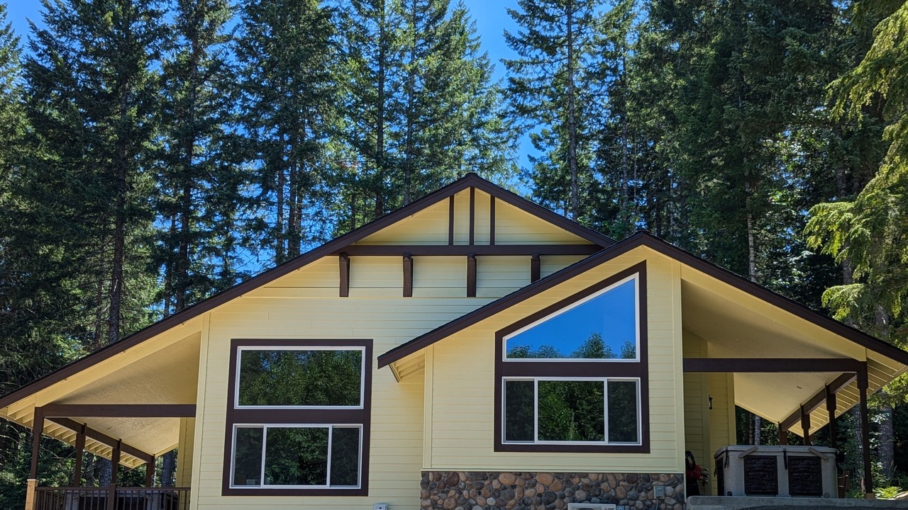 Photo of Others in Packwood