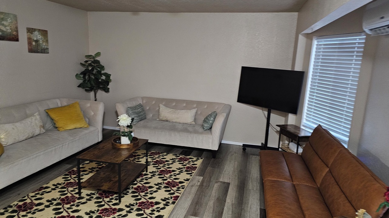 Photo of Livingroom in Everett
