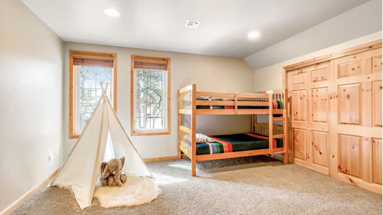 Photo of Bedroom in Ronald