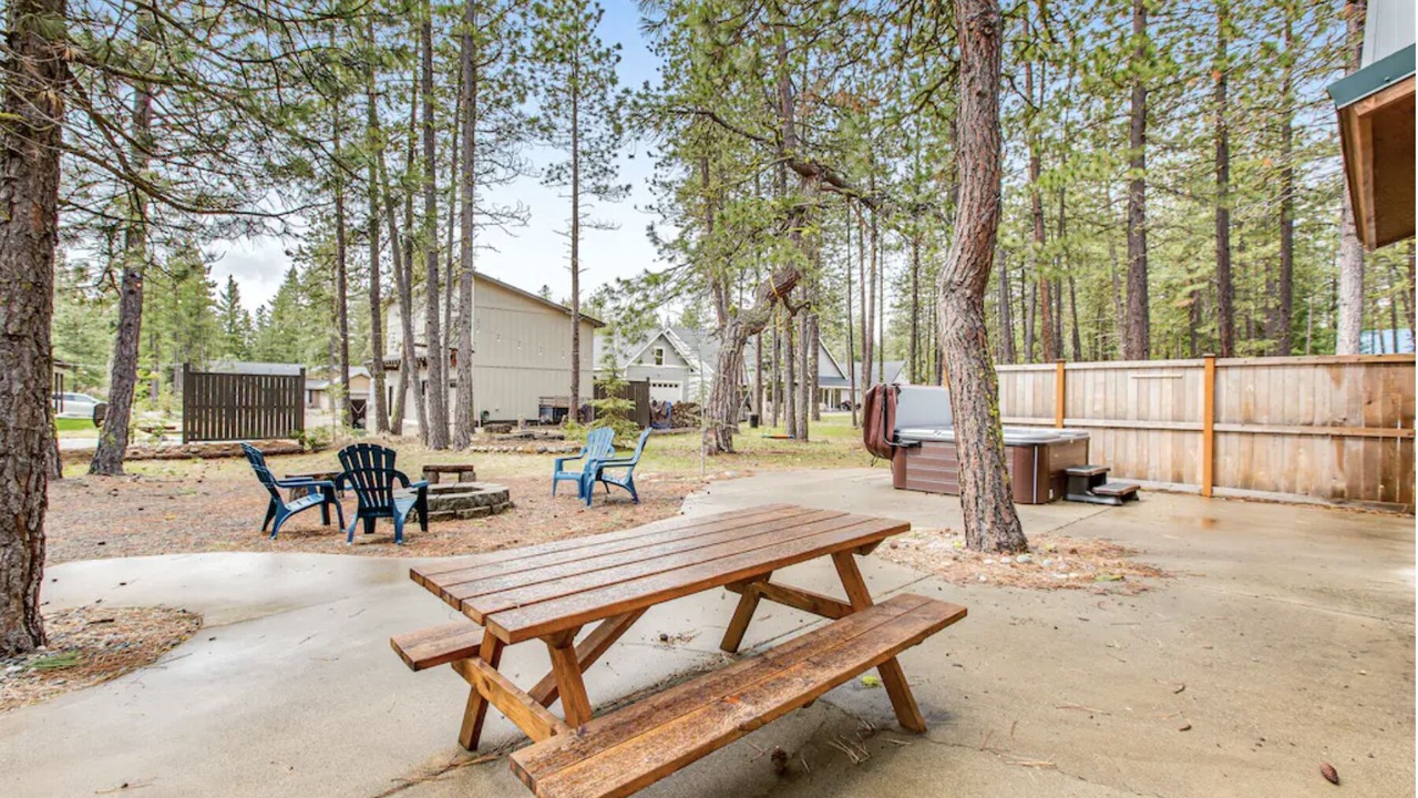 Photo of Outdoor in Ronald
