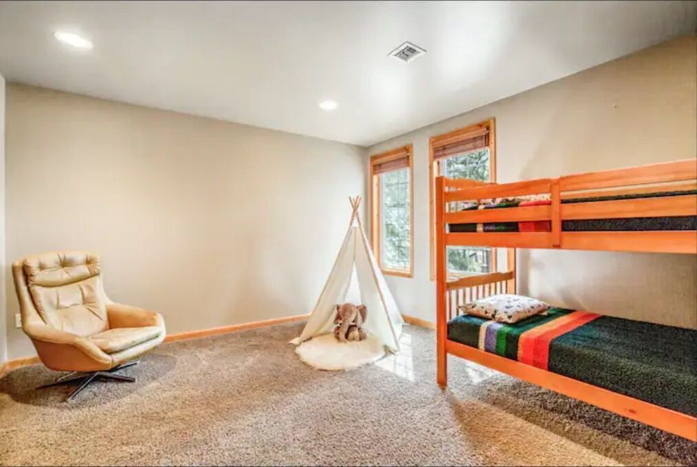 Photo of Bedroom in Ronald