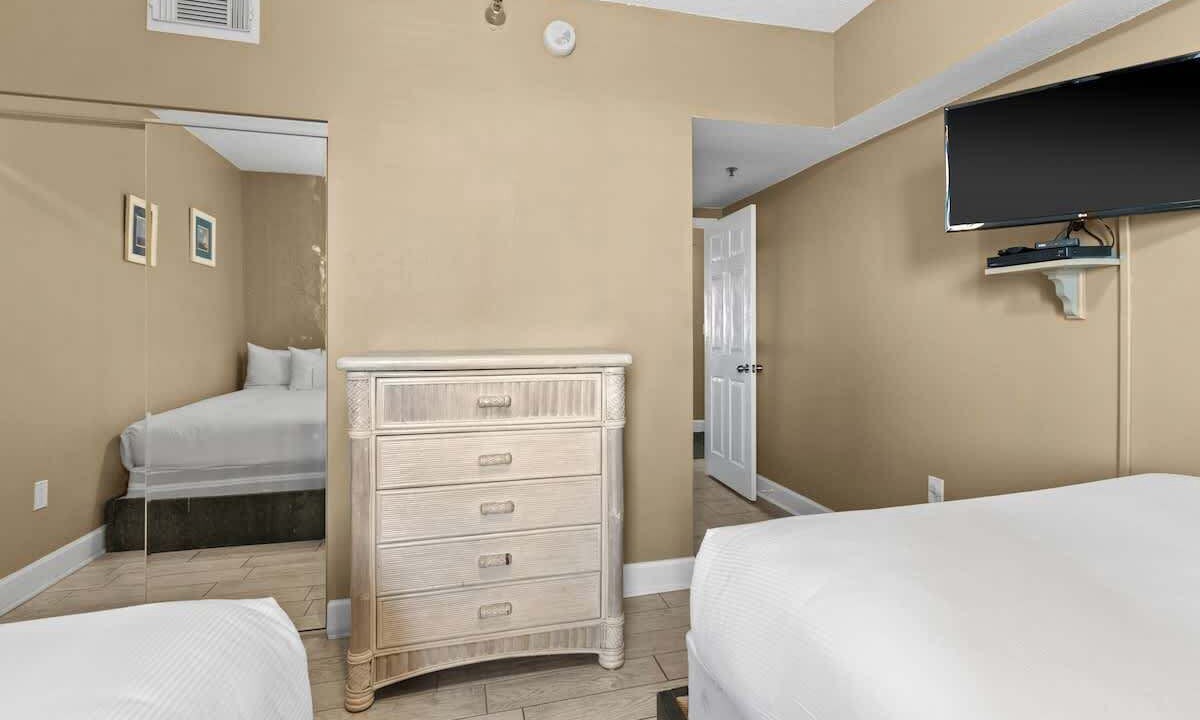 Photo of Bedroom in Destin
