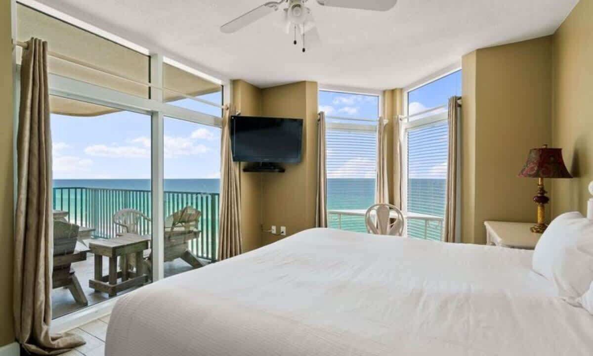 Photo of Bedroom in Destin