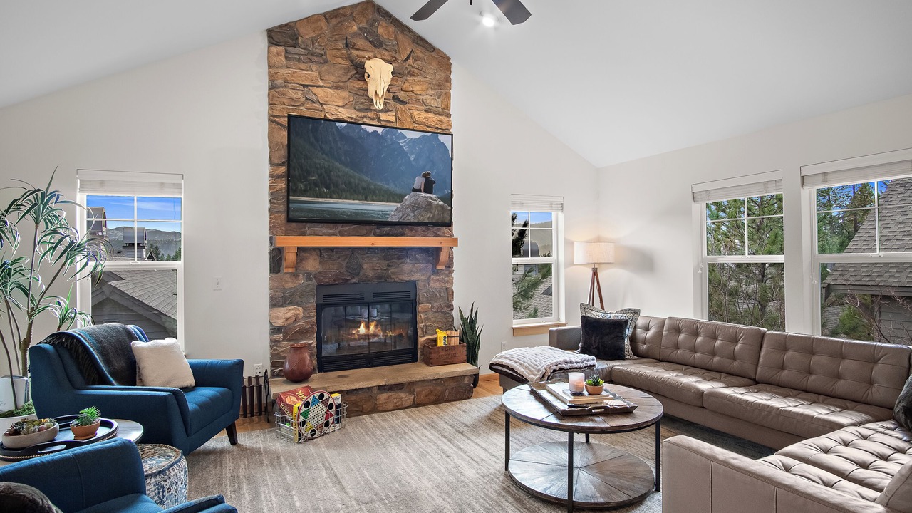 Photo of Livingroom in Ronald