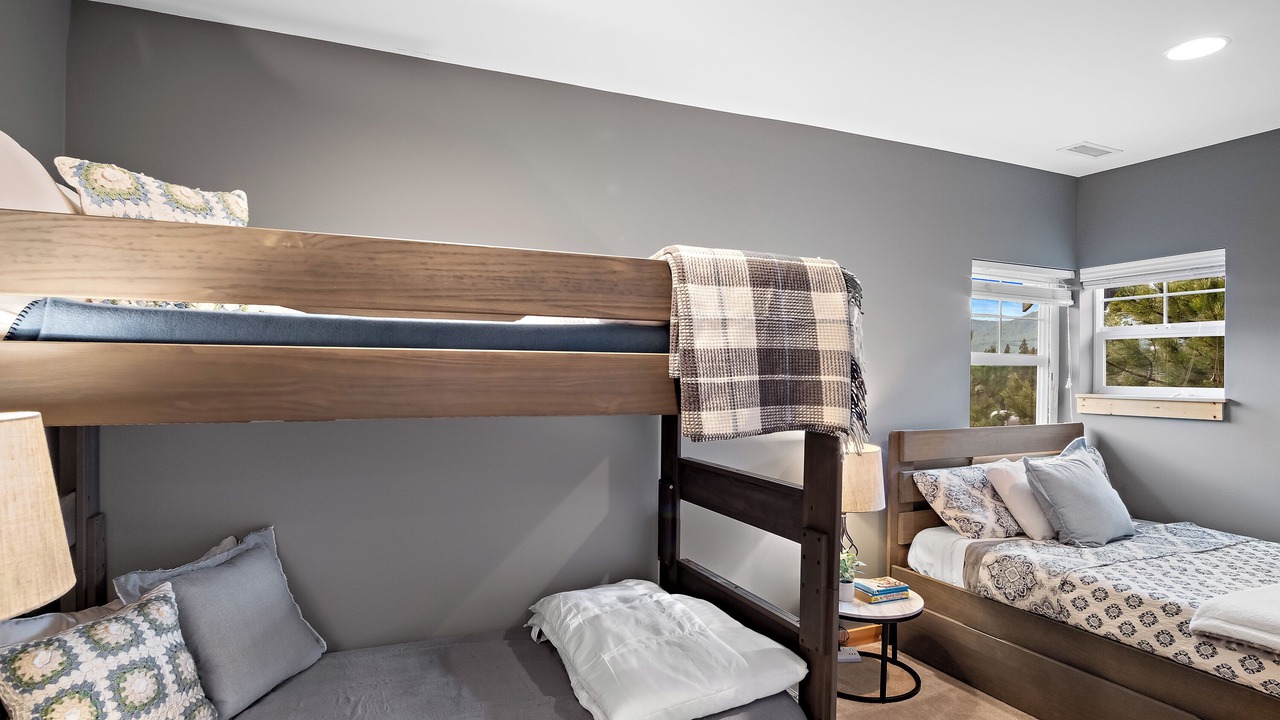 Photo of Bedroom in Ronald