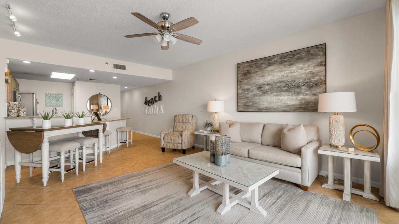 Photo of Livingroom in Destin