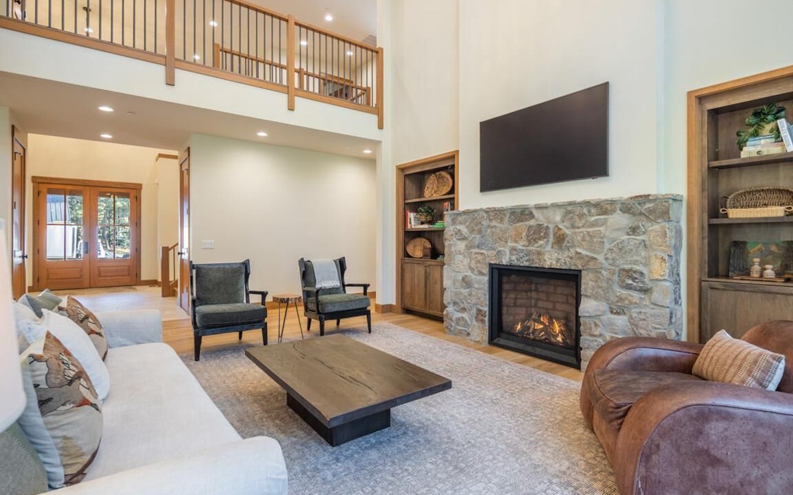 Photo of Livingroom in Cle Elum